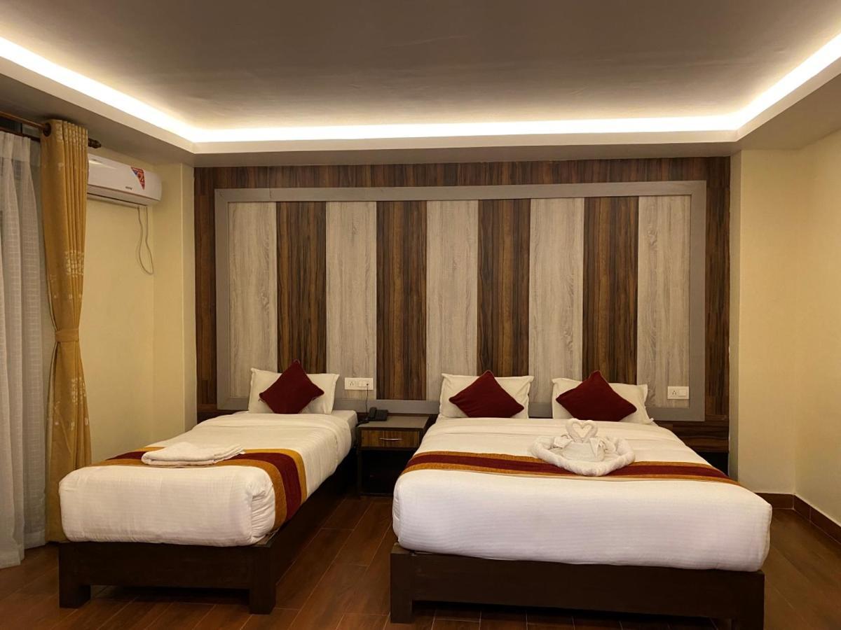 פוקהרה Hotel Murano מראה חיצוני תמונה