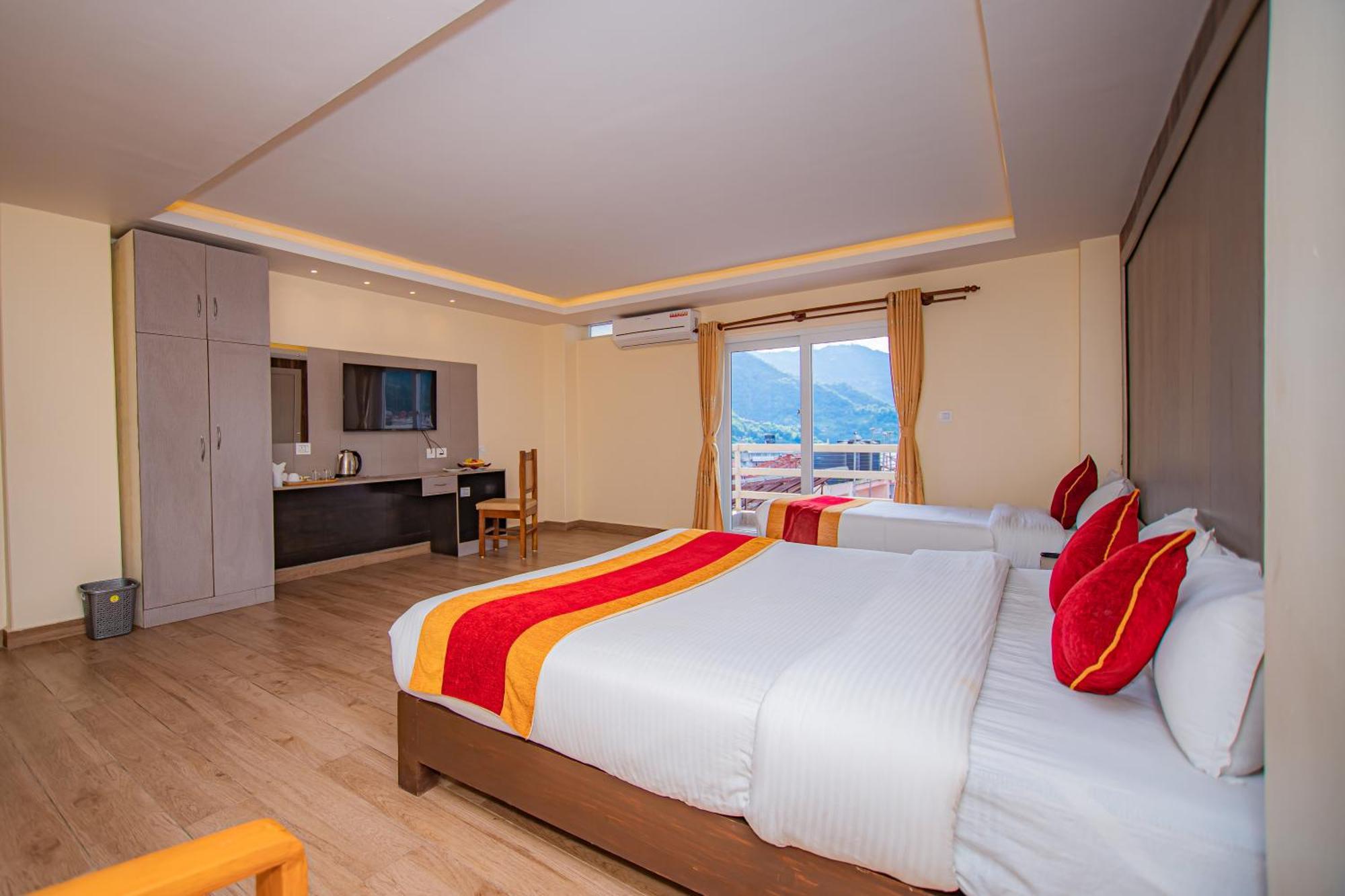 פוקהרה Hotel Murano מראה חיצוני תמונה