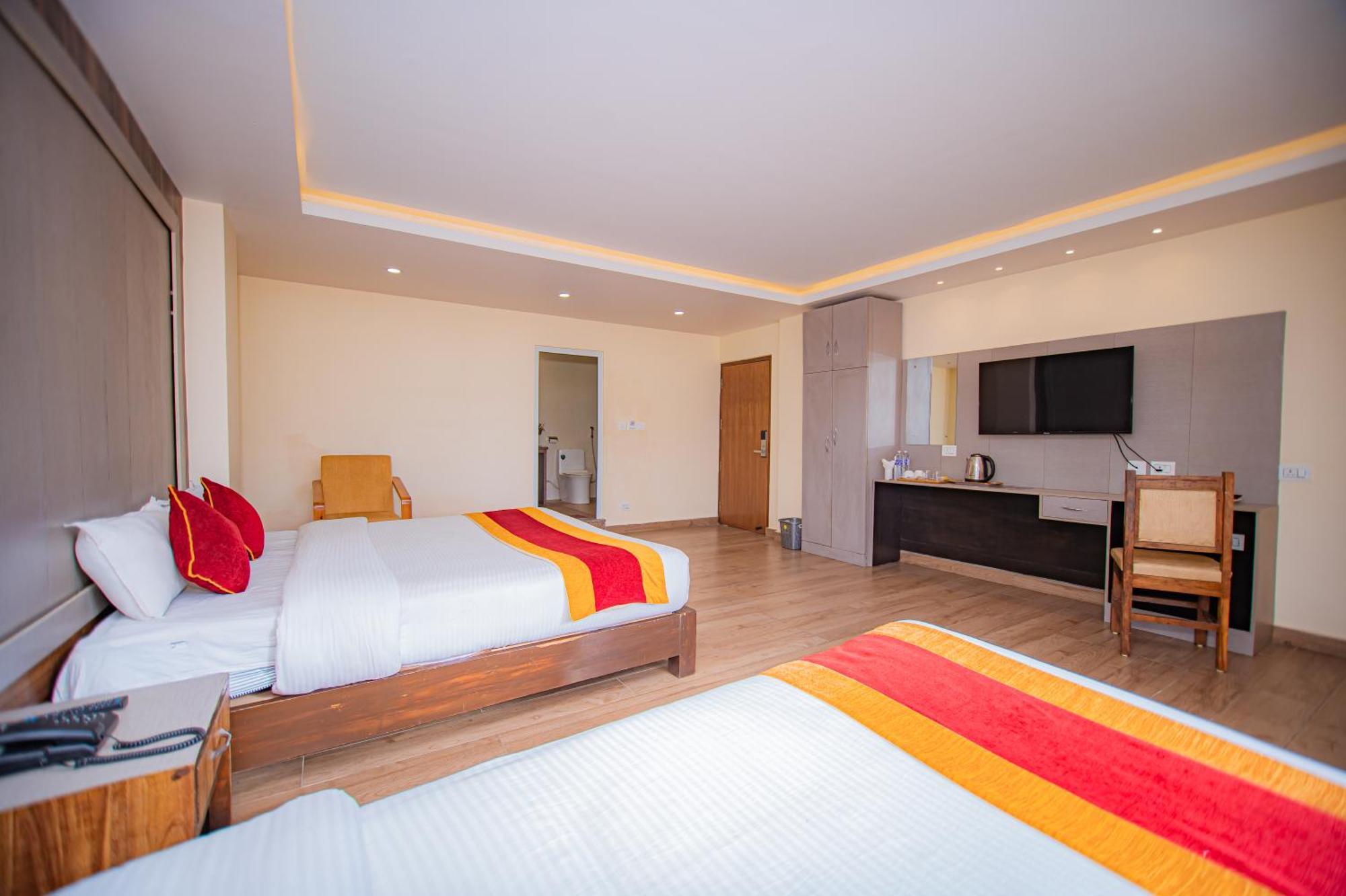 פוקהרה Hotel Murano מראה חיצוני תמונה