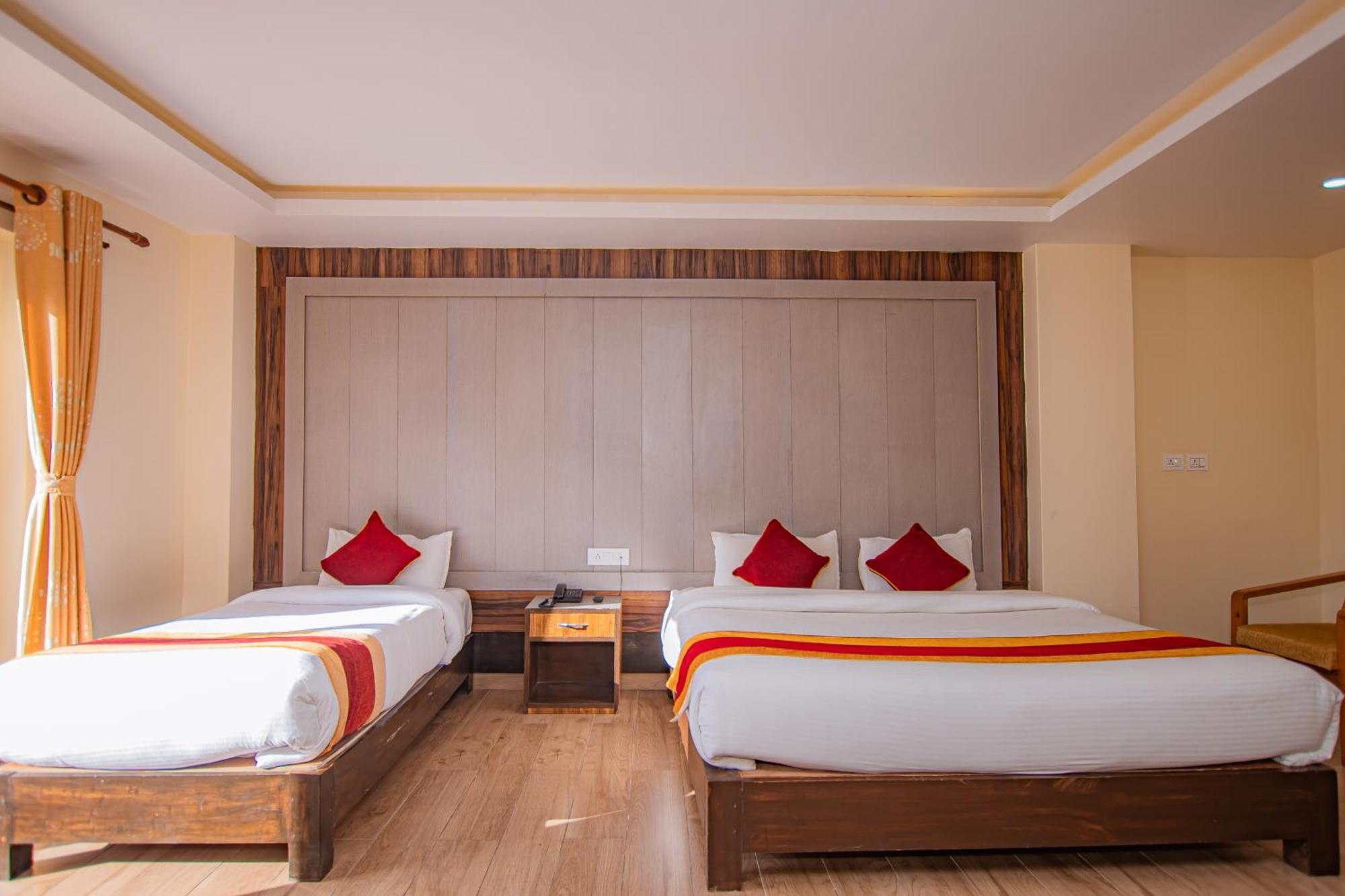 פוקהרה Hotel Murano מראה חיצוני תמונה
